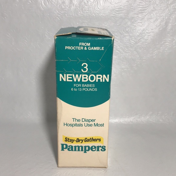 VINTAGE PAMPERS 1978 Promotional SAMPLE BOX OF 3 DIAPERS NEWBORN New old stock - Picture 4 of 6